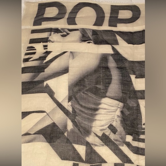 Rare Franco Ferrari Biogauze Graphic Scarf. Woman’s Face, Abstract. 48”X72”. - Picture 5 of 8